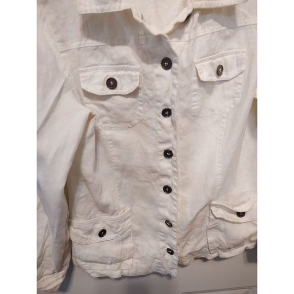 Chico's White Button Front Shirt Women's Size 1 - Picture 2 of 4